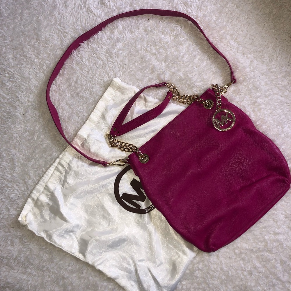 Michael Kors Jet Set Fuchsia Medium Chain Tote - Picture 4 of 8